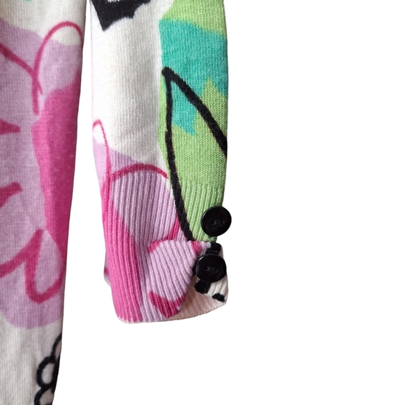 Cyrus Large Colorful Floral‎ Button Front Cardigan Sweater - Picture 4 of 10